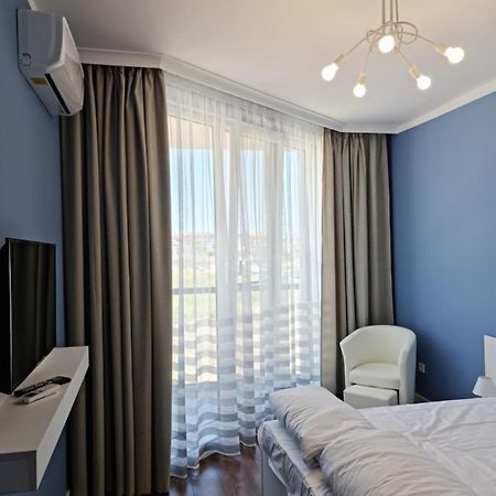 Raya Apartment Atlantis Atmosphere Burgas Ngoại thất bức ảnh