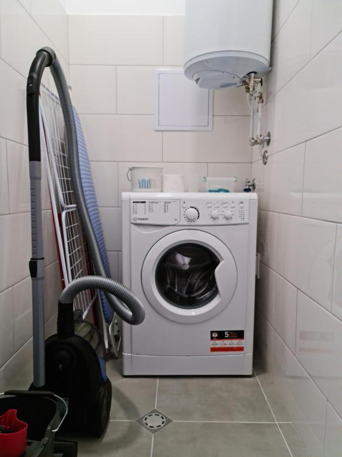 Raya Apartment Atlantis Atmosphere Burgas Ngoại thất bức ảnh