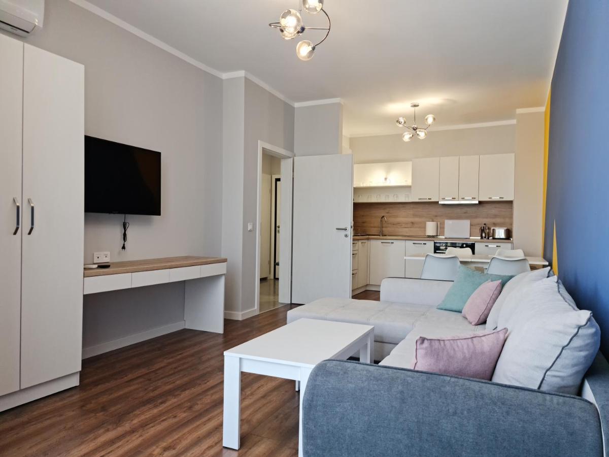 Raya Apartment Atlantis Atmosphere Burgas Ngoại thất bức ảnh