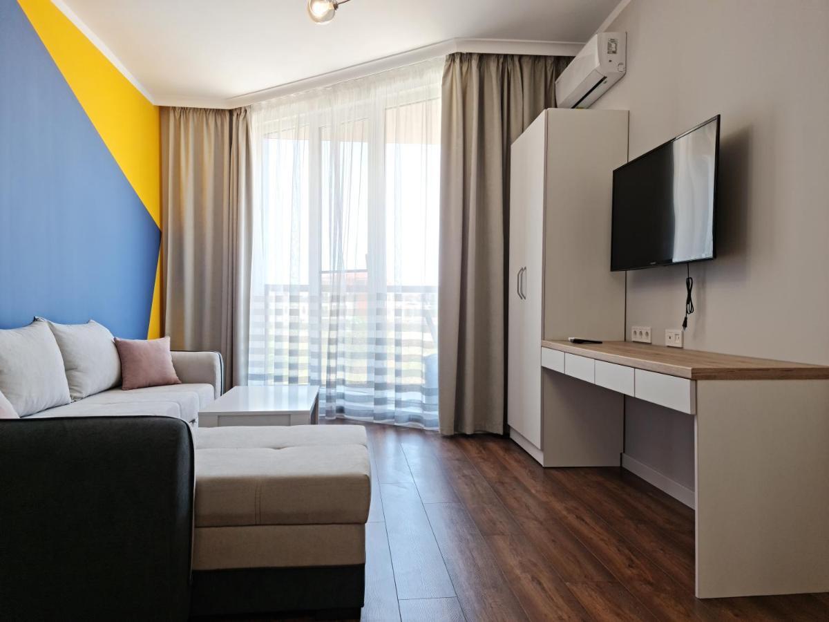 Raya Apartment Atlantis Atmosphere Burgas Ngoại thất bức ảnh